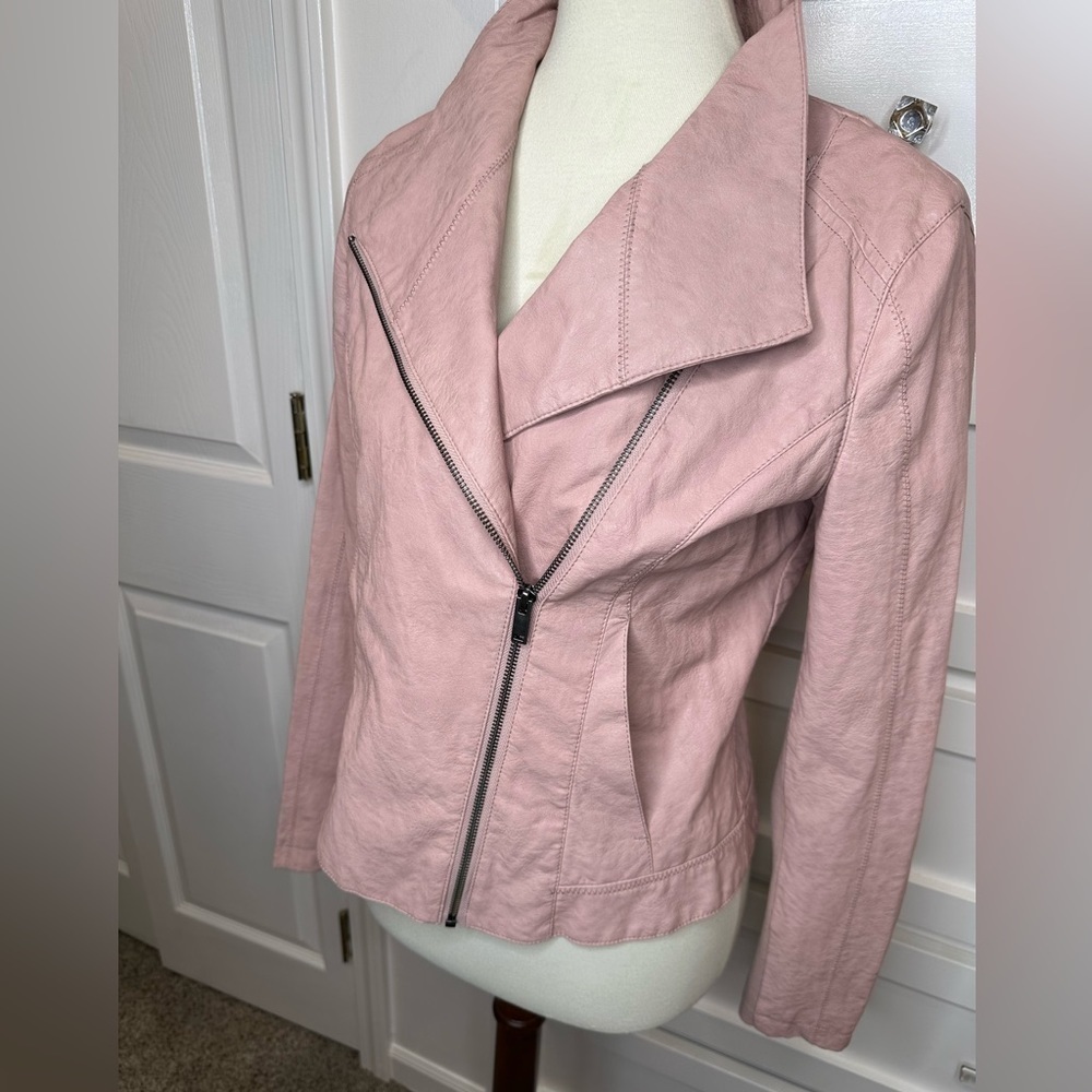 Anthropologie faux leather jacket in adorable dusty rose - Picture 12 of 14